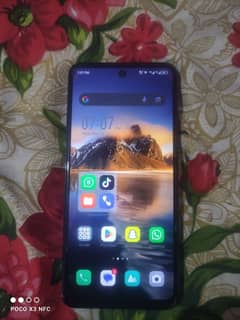 Infinix hot 40i condition 10/10 no falt 8/128 03496589679