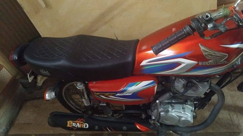 Honda 125 Model 2022 Good Condition 10