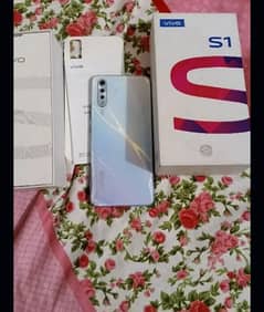 Vivo S1 4/128 with box Original