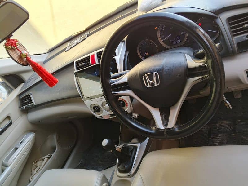 Honda City IVTEC 8