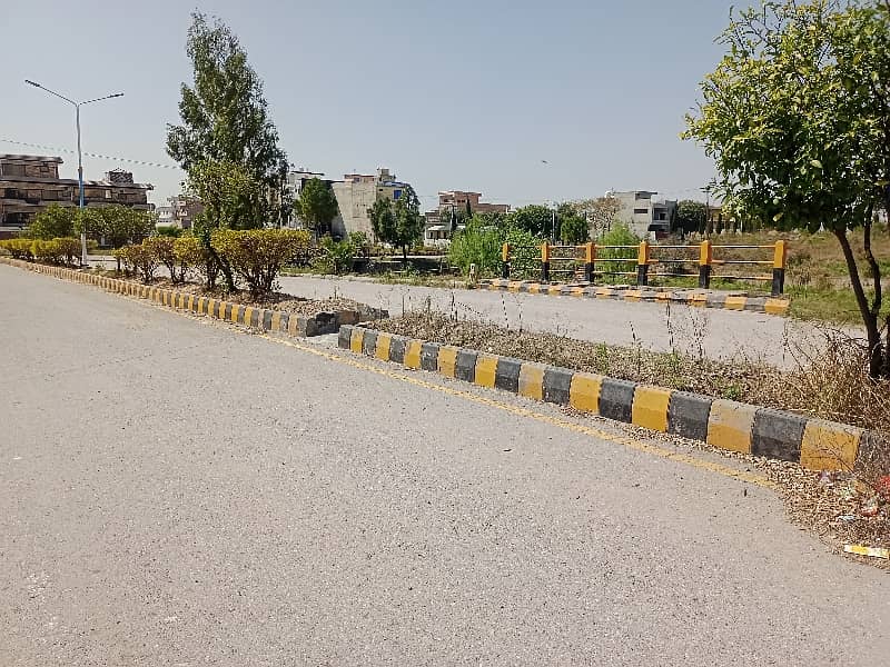 E-18 Gulshan-E-Sehat Islamabad Prime Block Commercial Plot 7