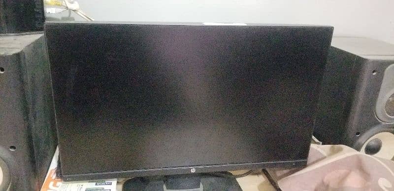 urgent borderless monitor z22n hp 0