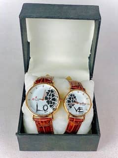 Stylish Couple WATCH set 2Pcs with textured leather straps