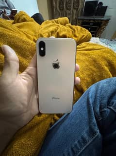 I phone XS