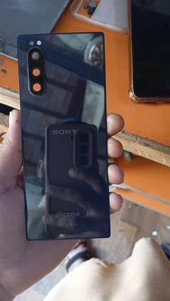 Sony Xperia 5