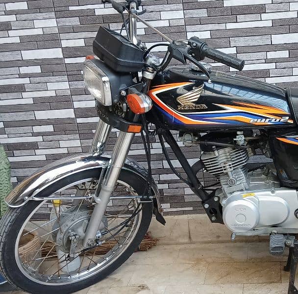 Honda cg 125 2018 GENUINE CONDITION 8