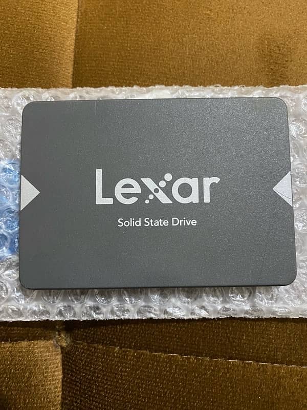 LEXAR SSD 1