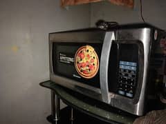 Microwave Oven