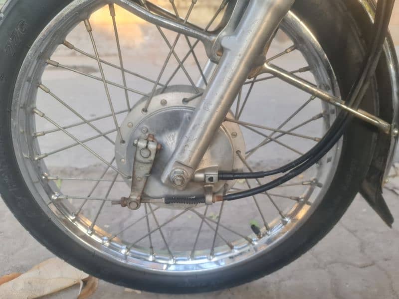 HONDA CG 125 LASH CONDITION WHAT APP NUMBER 03224482298 7