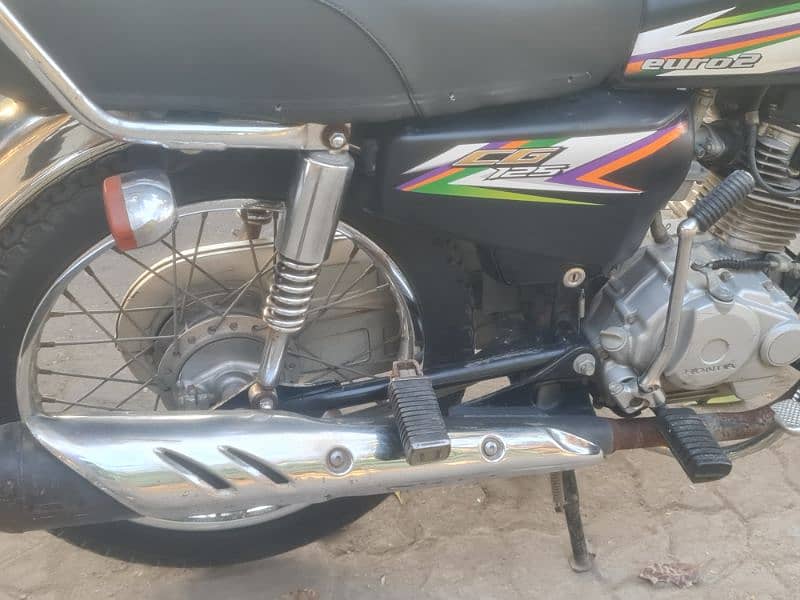 HONDA CG 125 LASH CONDITION WHAT APP NUMBER 03224482298 9