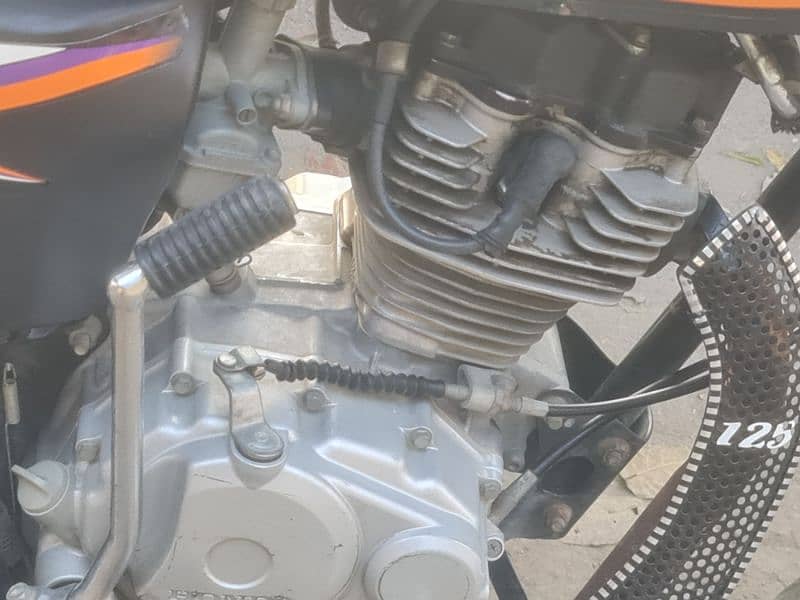 HONDA CG 125 LASH CONDITION WHAT APP NUMBER 03224482298 11