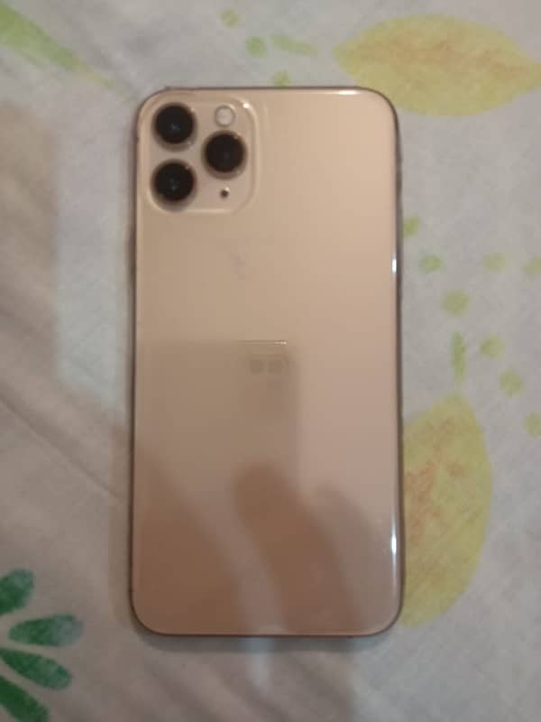 iPhone 11pro 10/9 condition 5