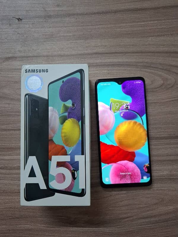 Samsung Galaxy A51 without charger 1