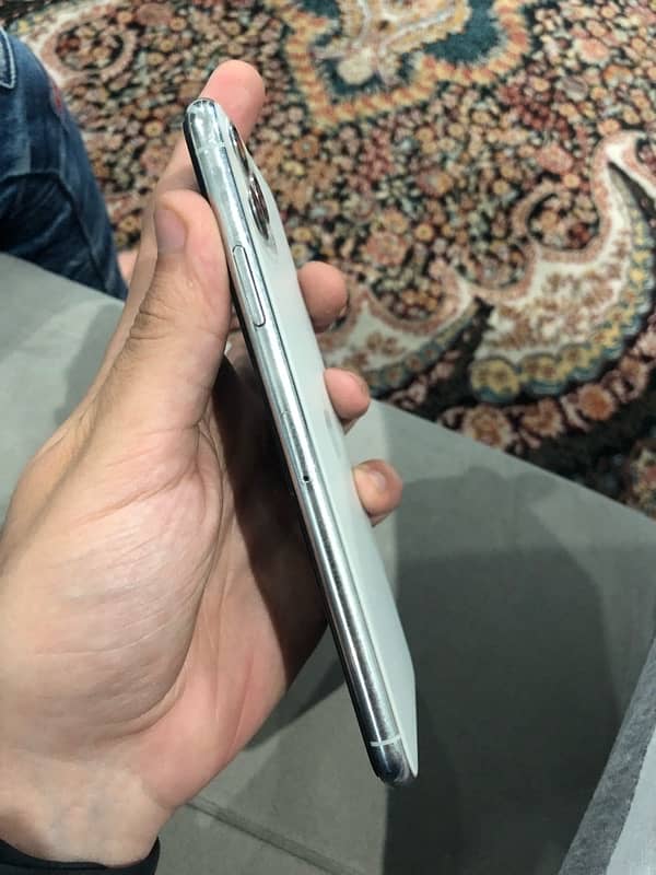 iPhone 11 pro max 256 Physical Dual 4