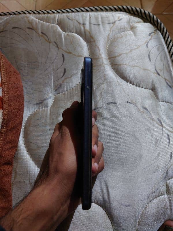 infinix smart 8 pro 3