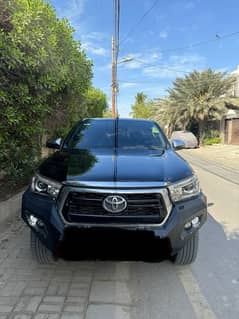 Toyota Hilux Revo V 2020