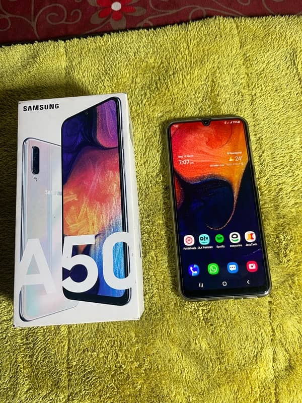 Samsung A50 6/128 With Box  Good  condition  no fault 1