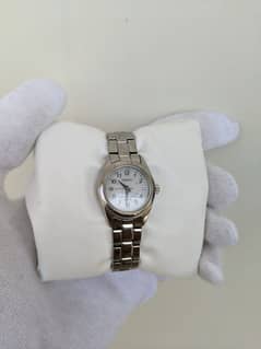 Original SEIKO Japanese formal wrist watch for women in good condition