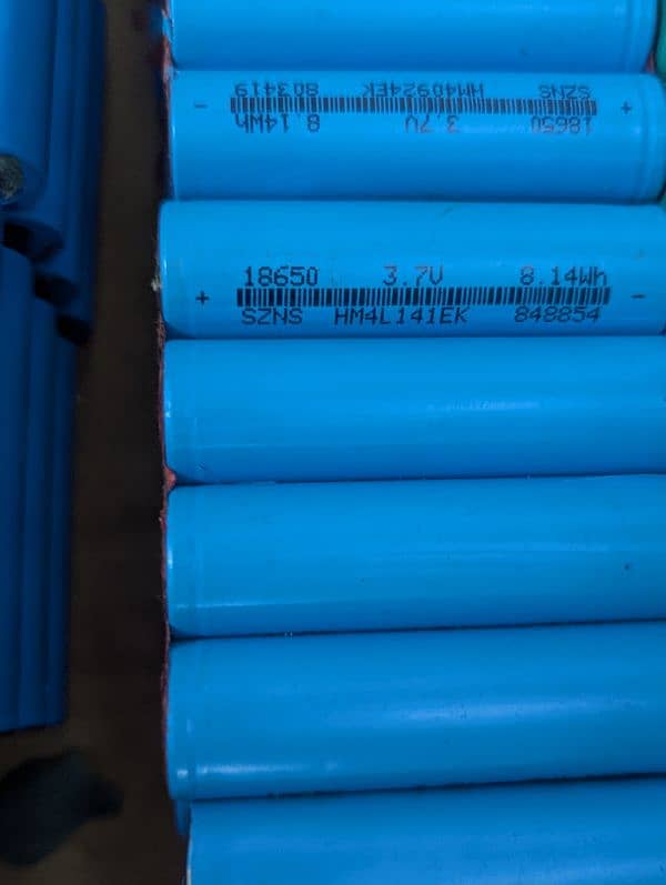 li ion lot cells from 1200mah to 3000mah in low prices +bms a 6