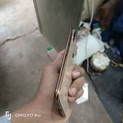 I phone xs max 256GB factory unlock