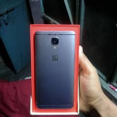 One plus 3t model 6.64 with box