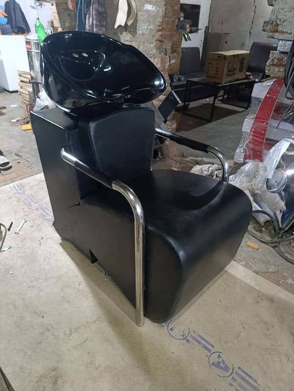 Brand new salon chairs,all salon Furniture accessories 8