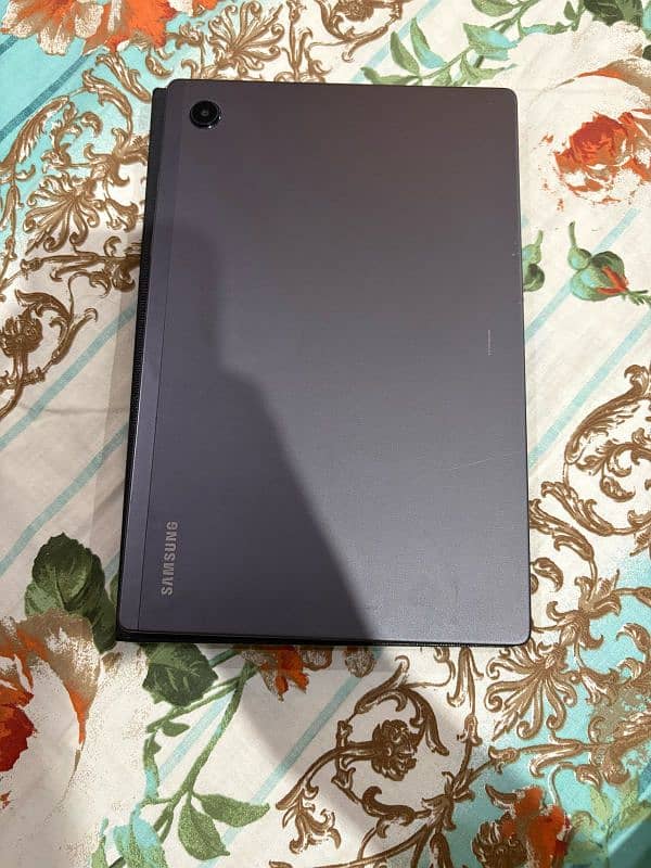 Samsung A8 Tab 1