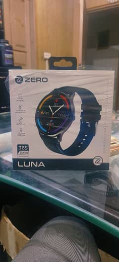 zero Luna Smart watch brand new