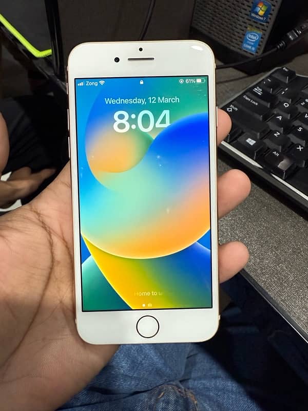 Iphone 8 pta approve with box 2