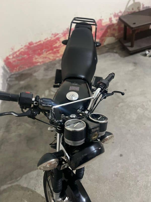 Suzuki 150 se 3