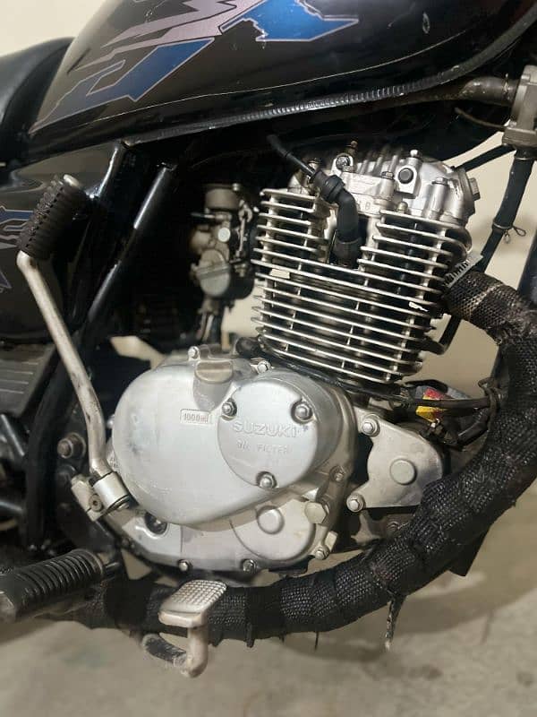 Suzuki 150 se 6