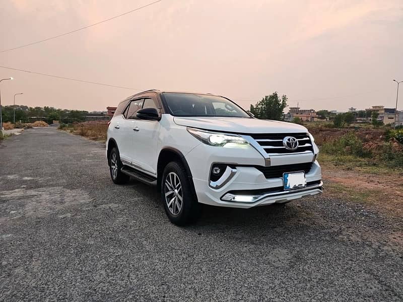 Toyota Fortuner 2.7 VVTi 1