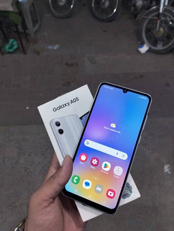 Samsung A05 6GB,128GB with box. . 03217695545 1