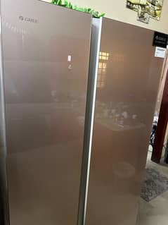 Gree two door inverter No frost Refrigerator In Excellent condition