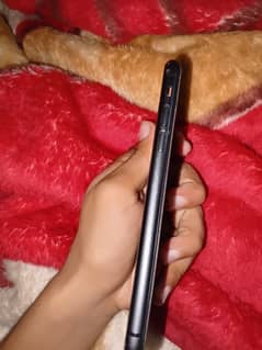 Iphone 11 (New condition )