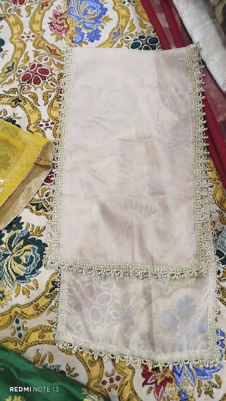 mehndi dress . short frock with gharara and dupatta. 5