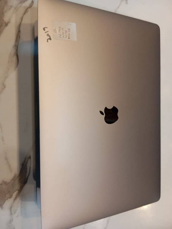 MacBook pro 2019. core i9/best Ramzan Offer 1