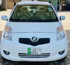 Toyota Vitz 2012