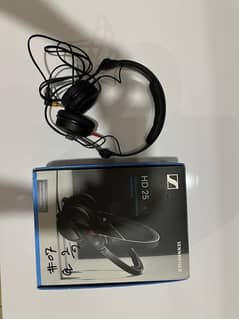 Sennheiser HD25