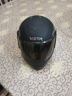 HELMET OF VECTOR