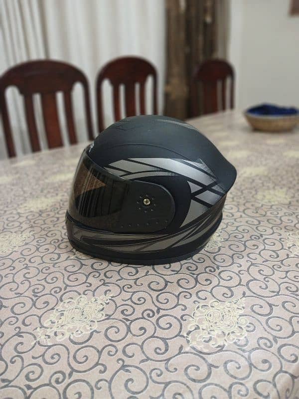 HELMET OF VECTOR 1