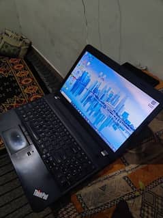 Lenovo Thinkpad E550 Core i5 5th Generation 8GB/500GB