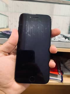 Iphone 7 128gb PTA APPROVED PANEL BATTERY CHANGE ONLY