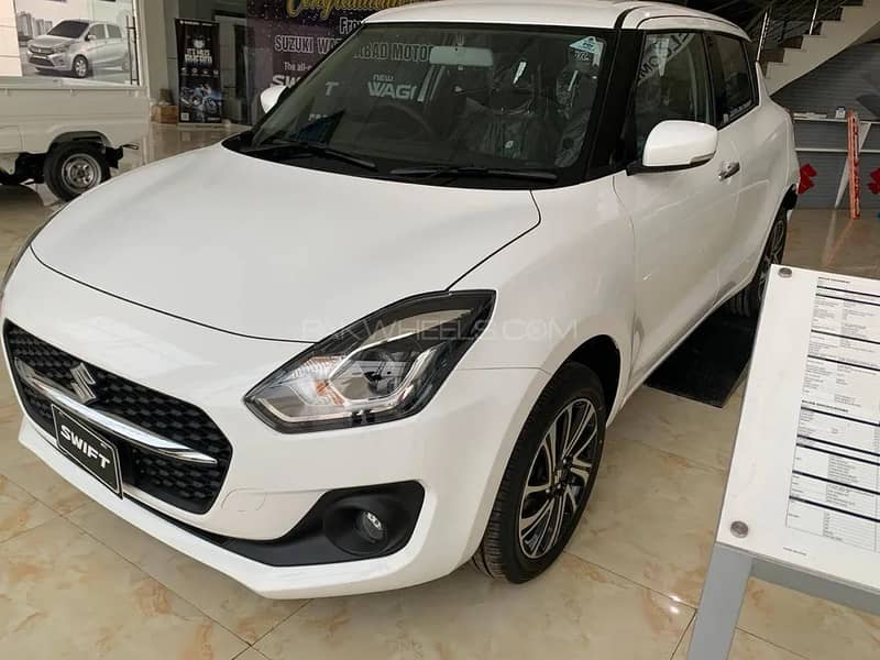 Suzuki Swift 2025 0