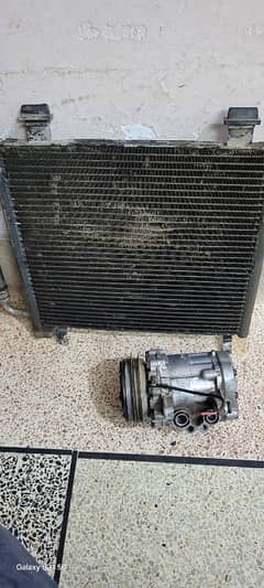 suzuki Alto 1000cc jeniune ac compressor and condenser