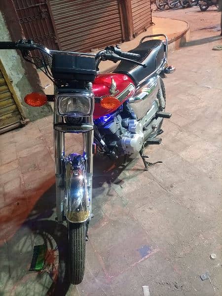 honda 125 special edition for sale brand new condition 3