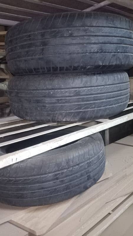 195/65 R15 seamtyre 3