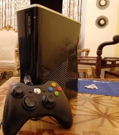 Xbox360 slim 320gb with 2 controllers exchange possible with gaming pc