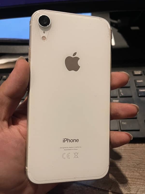 iPhone XR 64gb PTA Approved Waterpack 0