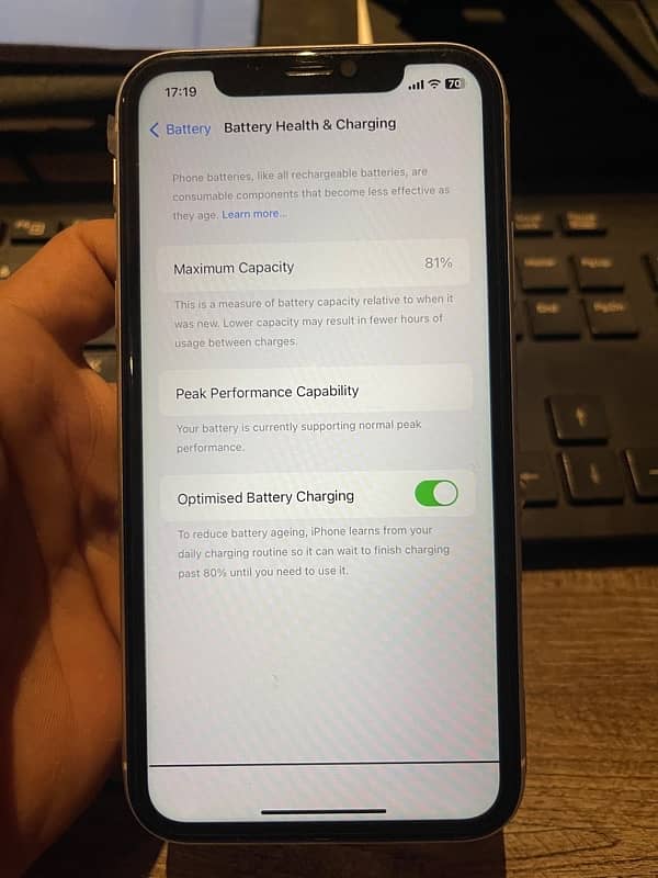 iPhone XR 64gb PTA Approved Waterpack 4
